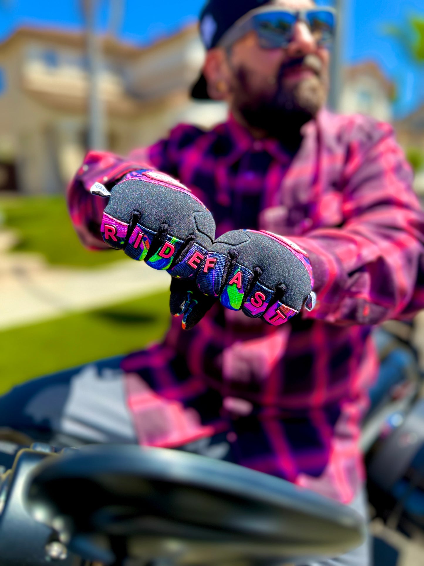 OG Crest Splatter Motorcycle Gloves (Pink)