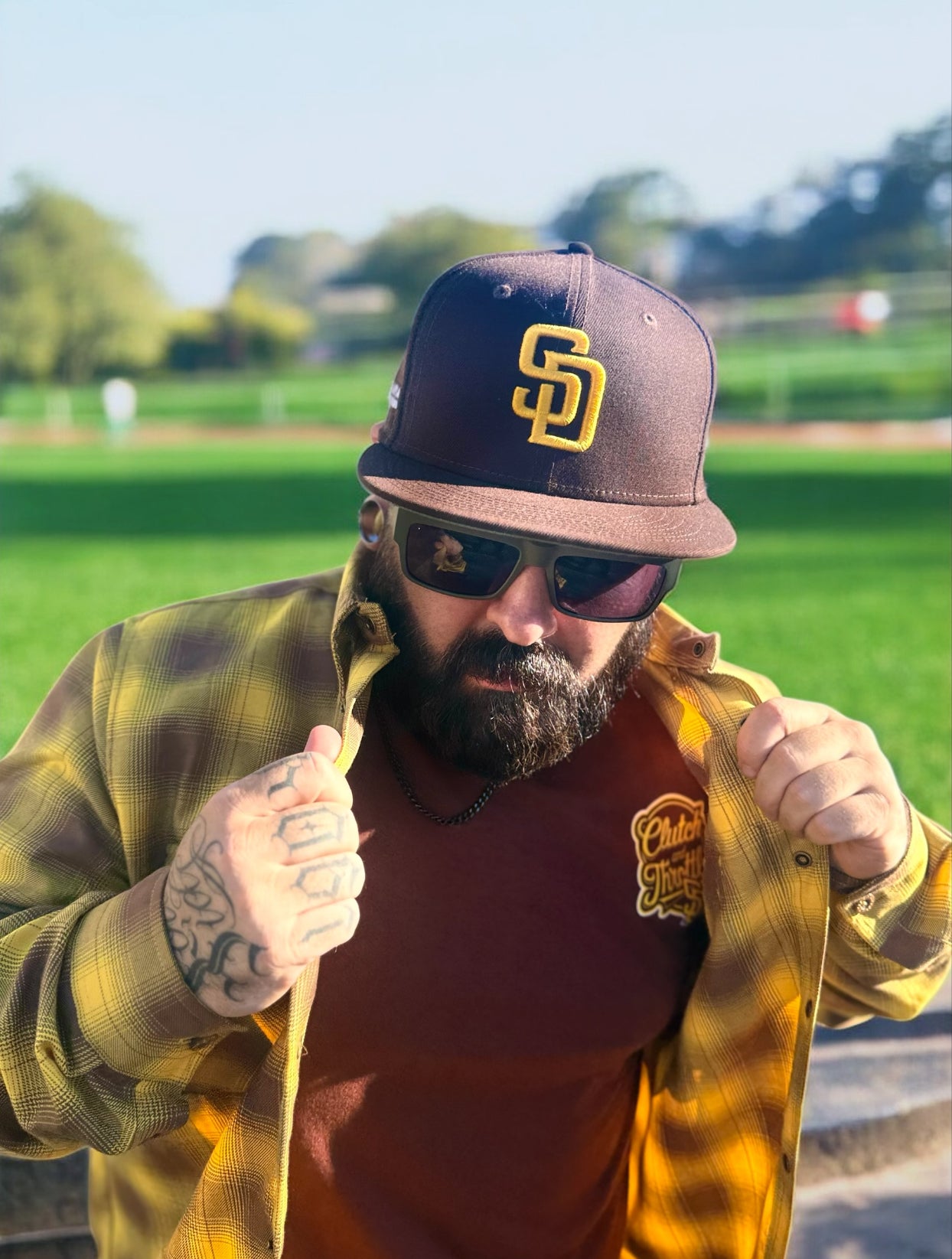 OG Crest SD Brown T-Shirt (Brown/Yellow)
