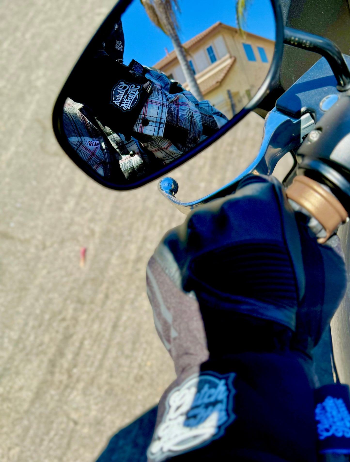 OG Crest Motorcycle Gauntlets