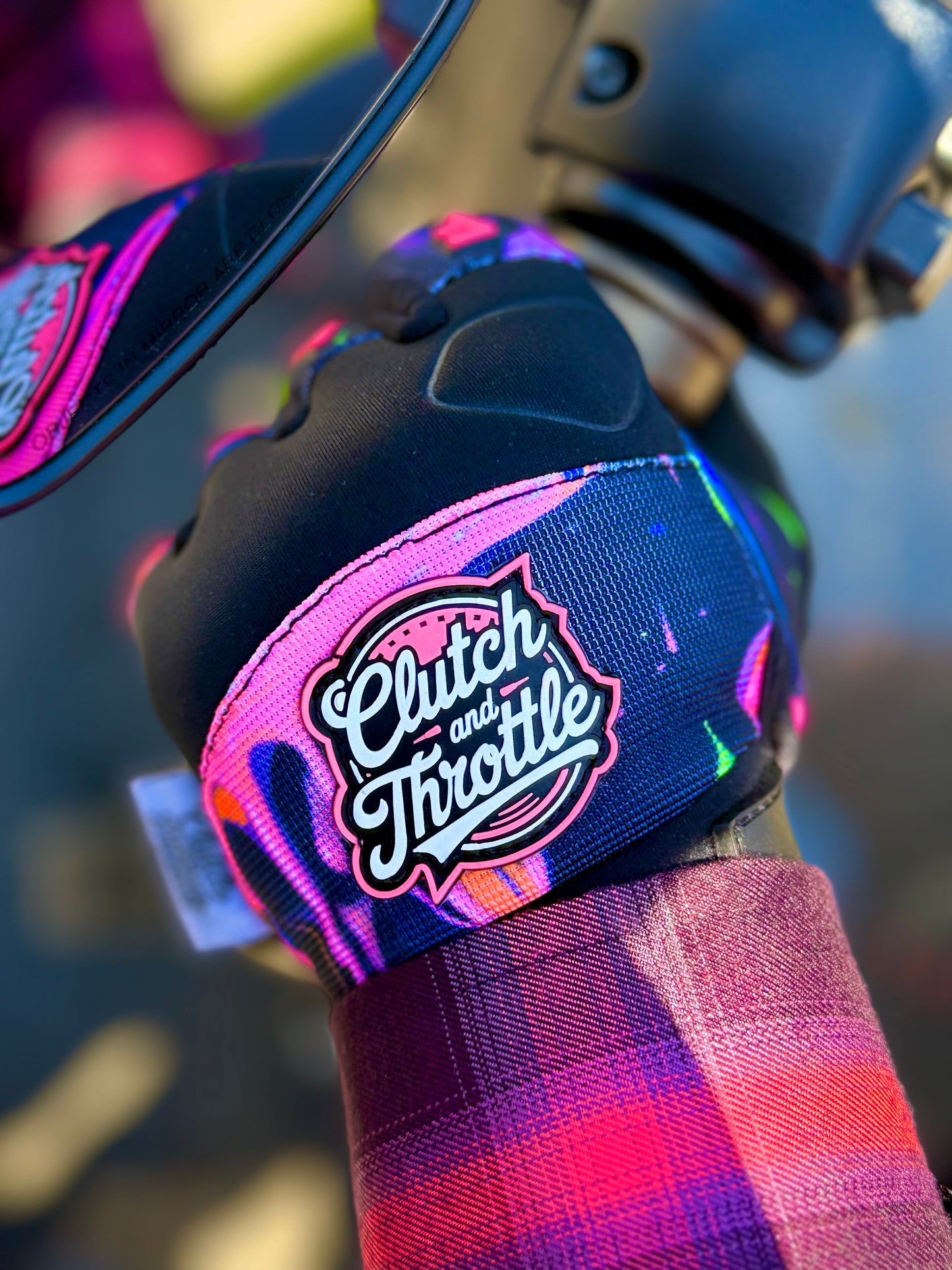 OG Crest Splatter Motorcycle Gloves (Pink)