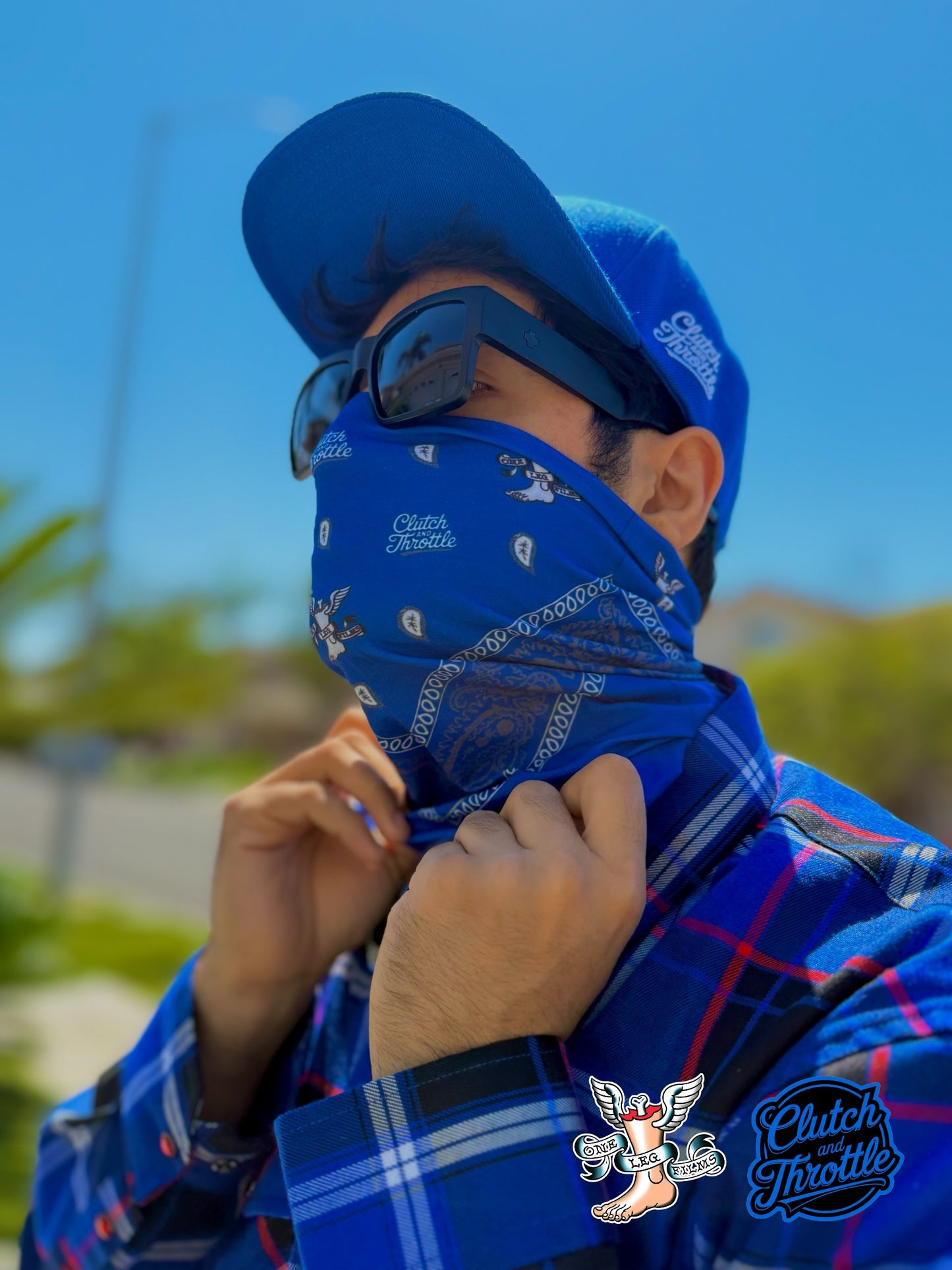One Leg Films Paisley Neck Gaiter (Blue/Grey)