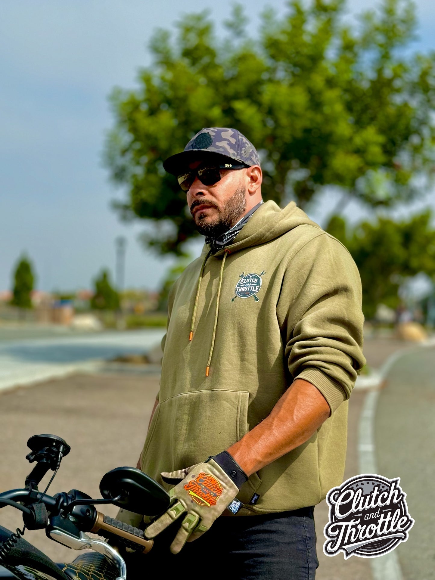 Wrench Crest Pullover Hoodie (OD Green)