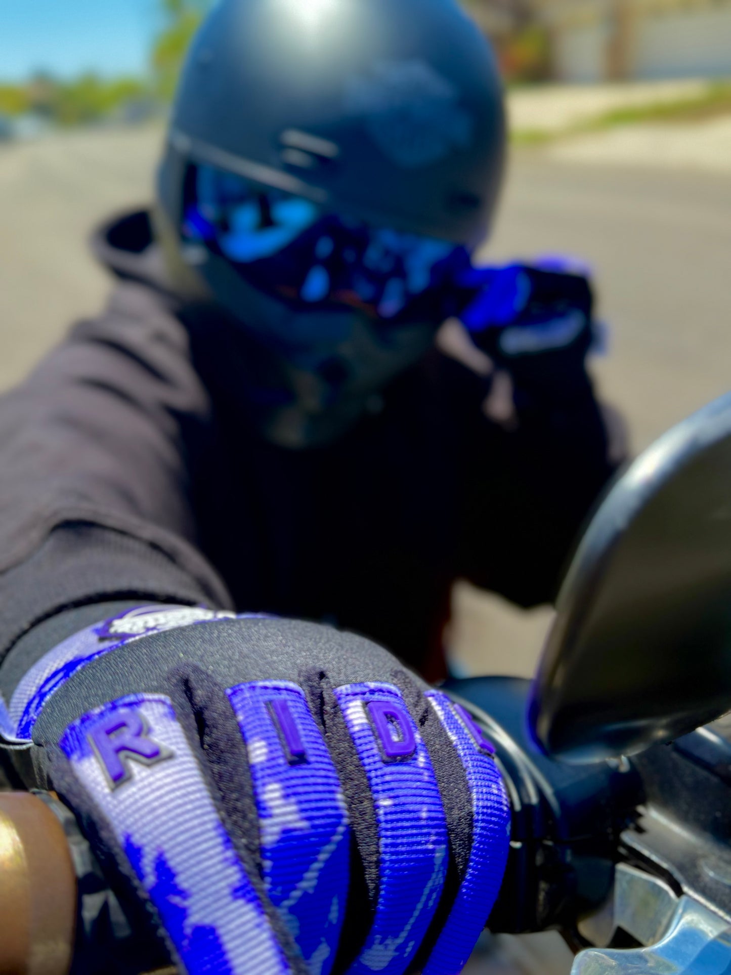 OG Crest Splatter Motorcycle Gloves (Purple)