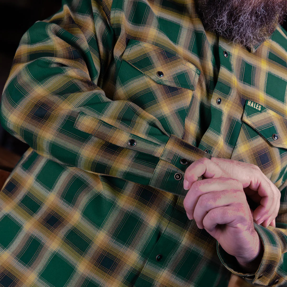 The Dubliner Men’s Flannel is more than just a shirt—it’s a tribute to the rich legacy of Guinness. Crafted with bold green and black tones, accented by fiery bright accents, this flannel channels the essence of Dublin’s iconic brew. Whether you’re raising a pint at the pub or just embracing the boldness of life, this flannel’s deep colors and premium craftsmanship will have you standing out, just like the Guinness stout that inspired it.