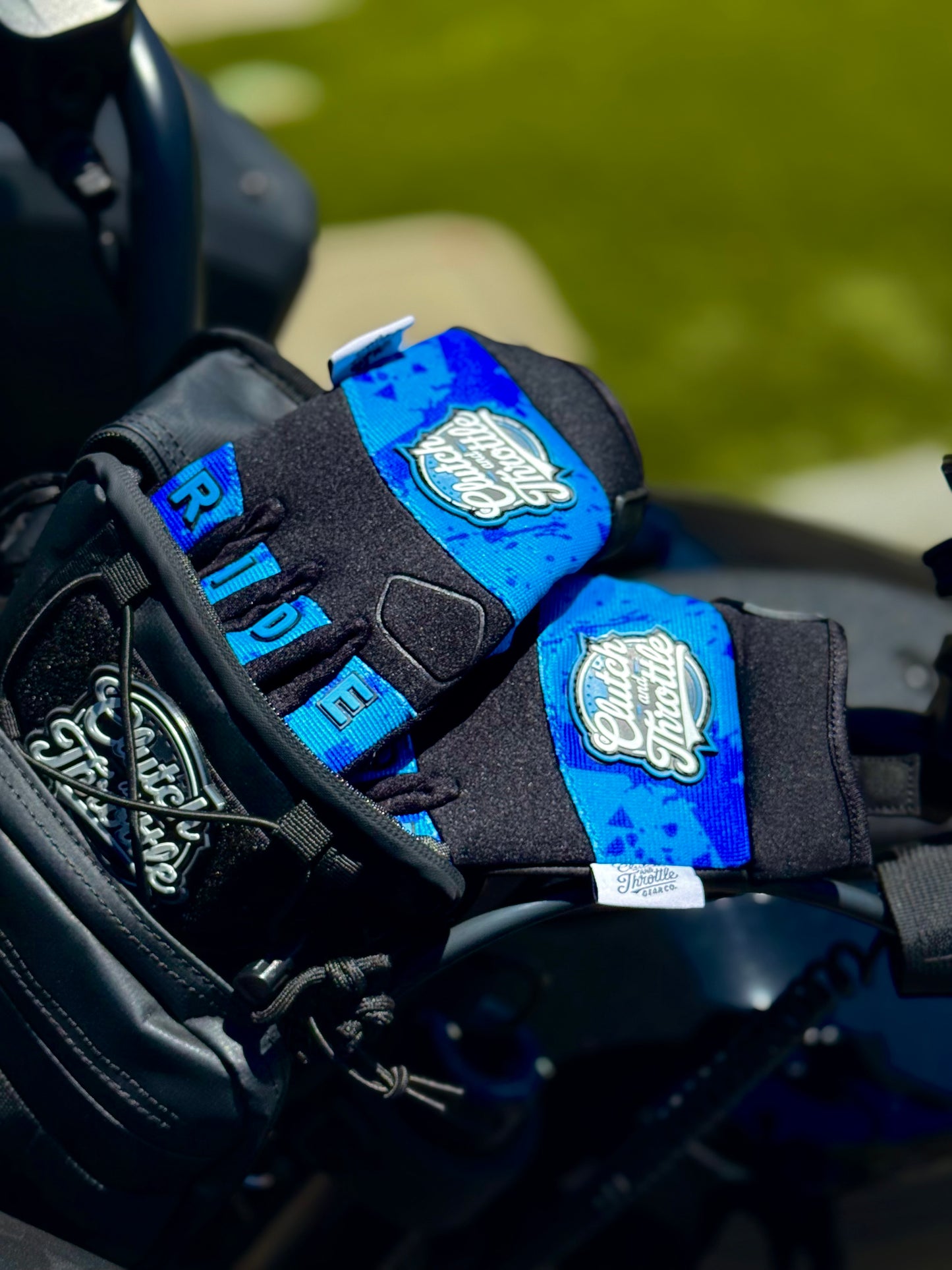 OG Crest Splatter Motorcycle Gloves (Blue)