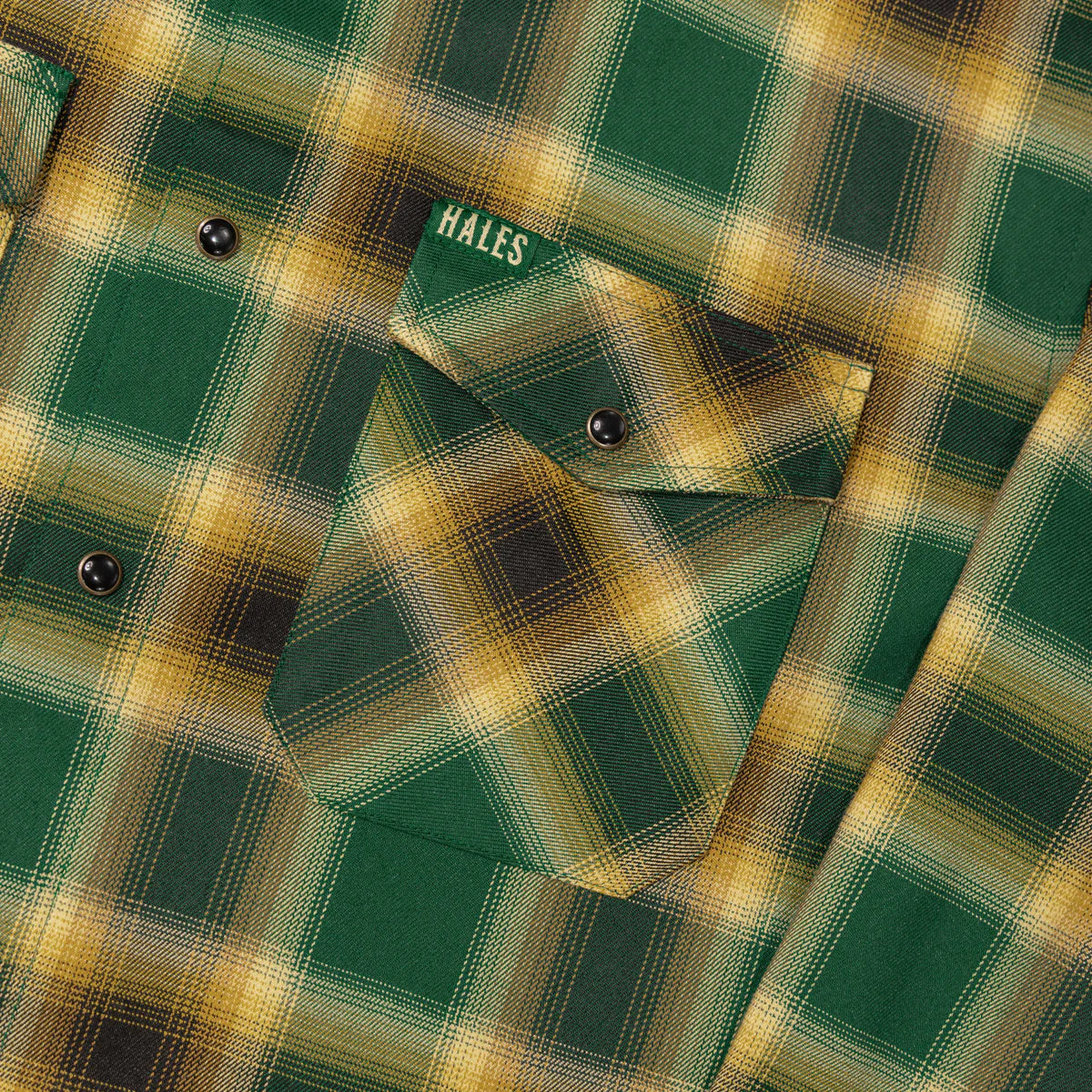 The Dubliner Men’s Flannel is more than just a shirt—it’s a tribute to the rich legacy of Guinness. Crafted with bold green and black tones, accented by fiery bright accents, this flannel channels the essence of Dublin’s iconic brew. Whether you’re raising a pint at the pub or just embracing the boldness of life, this flannel’s deep colors and premium craftsmanship will have you standing out, just like the Guinness stout that inspired it.