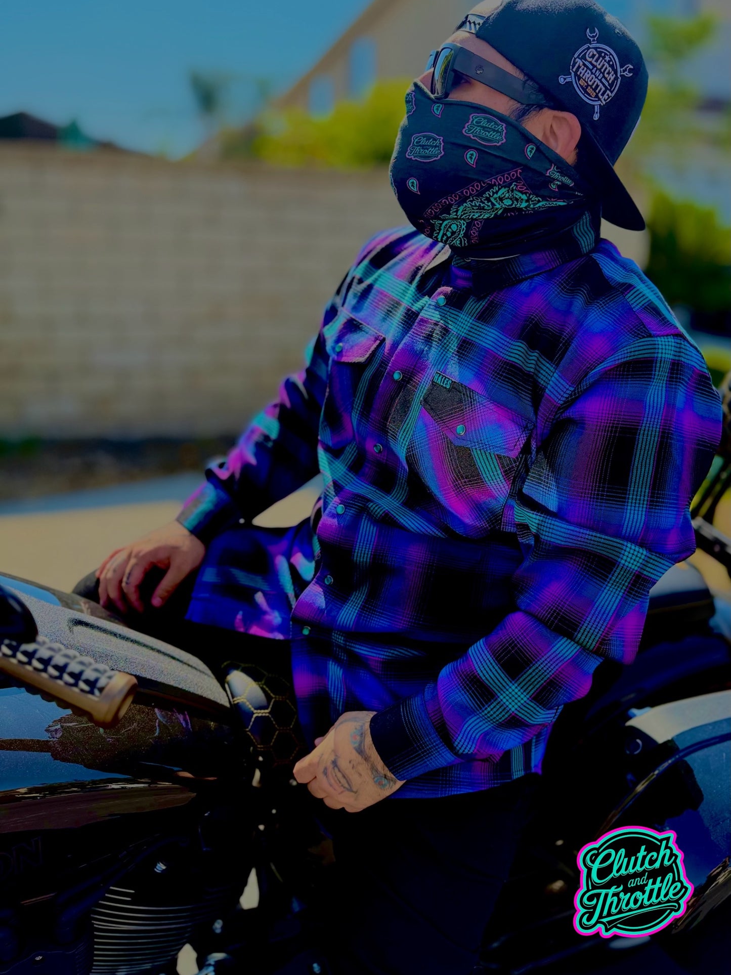 OG Crest Paisley Neck Gaiter (Black/ Nova)