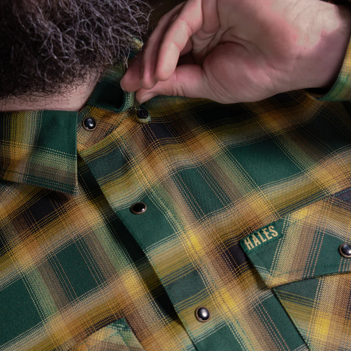 The Dubliner Men’s Flannel is more than just a shirt—it’s a tribute to the rich legacy of Guinness. Crafted with bold green and black tones, accented by fiery bright accents, this flannel channels the essence of Dublin’s iconic brew. Whether you’re raising a pint at the pub or just embracing the boldness of life, this flannel’s deep colors and premium craftsmanship will have you standing out, just like the Guinness stout that inspired it.