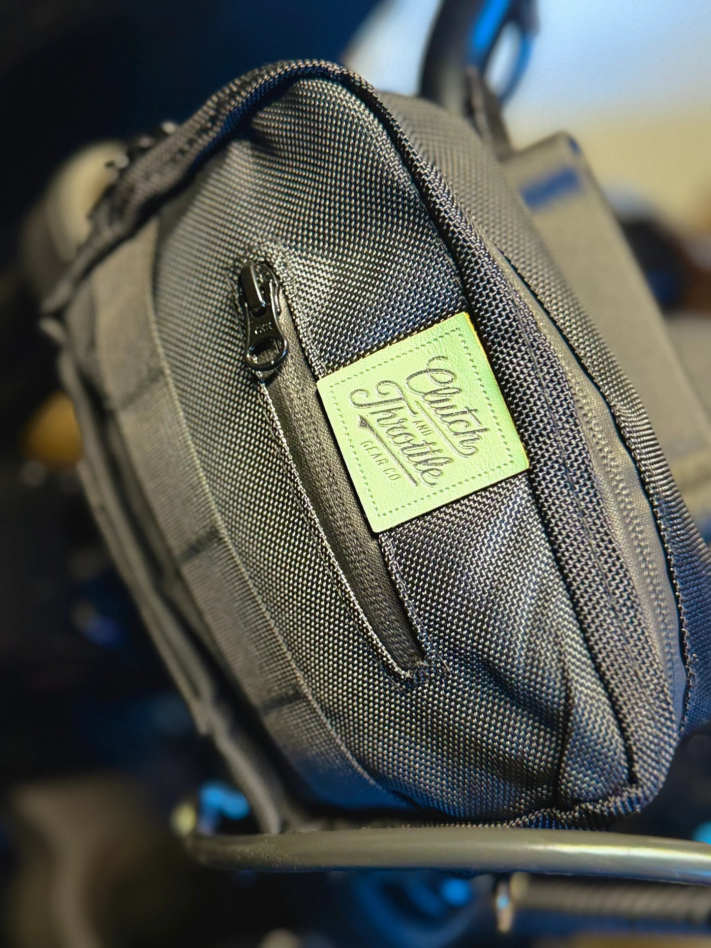 Modern Script Handlebar Bag