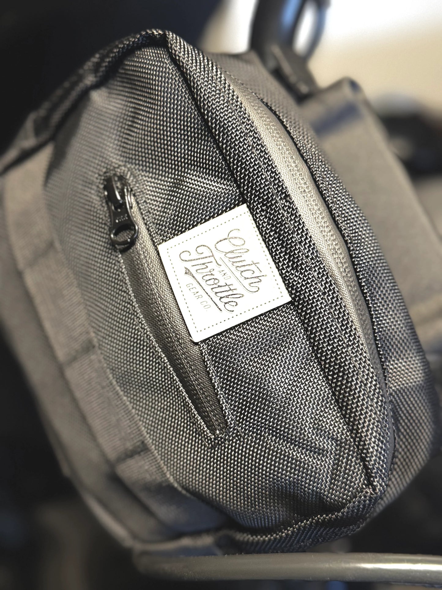 Modern Script Handlebar Bag