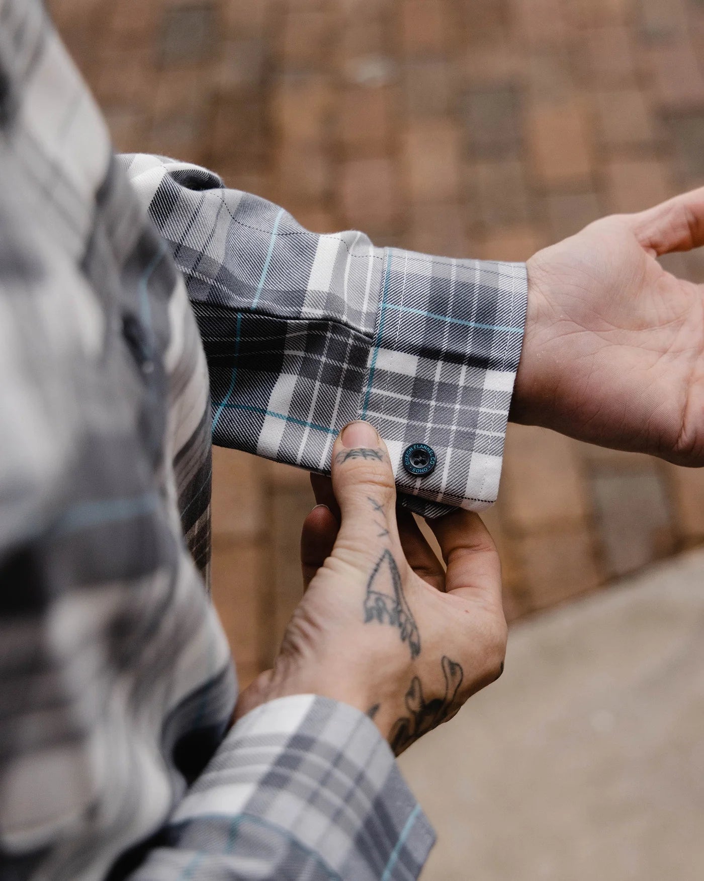Inspired by the hustle and bustle of the big city, the Soho Flannel features an allover gray, white, and aqua blue plaid pattern that offers a clean and classic design, while our signature D-Tech™ blend provides the comfort of soft to the touch flannel. Constructed to be breathable for the performance you demand, yet durable for the rugged lifestyle you live.