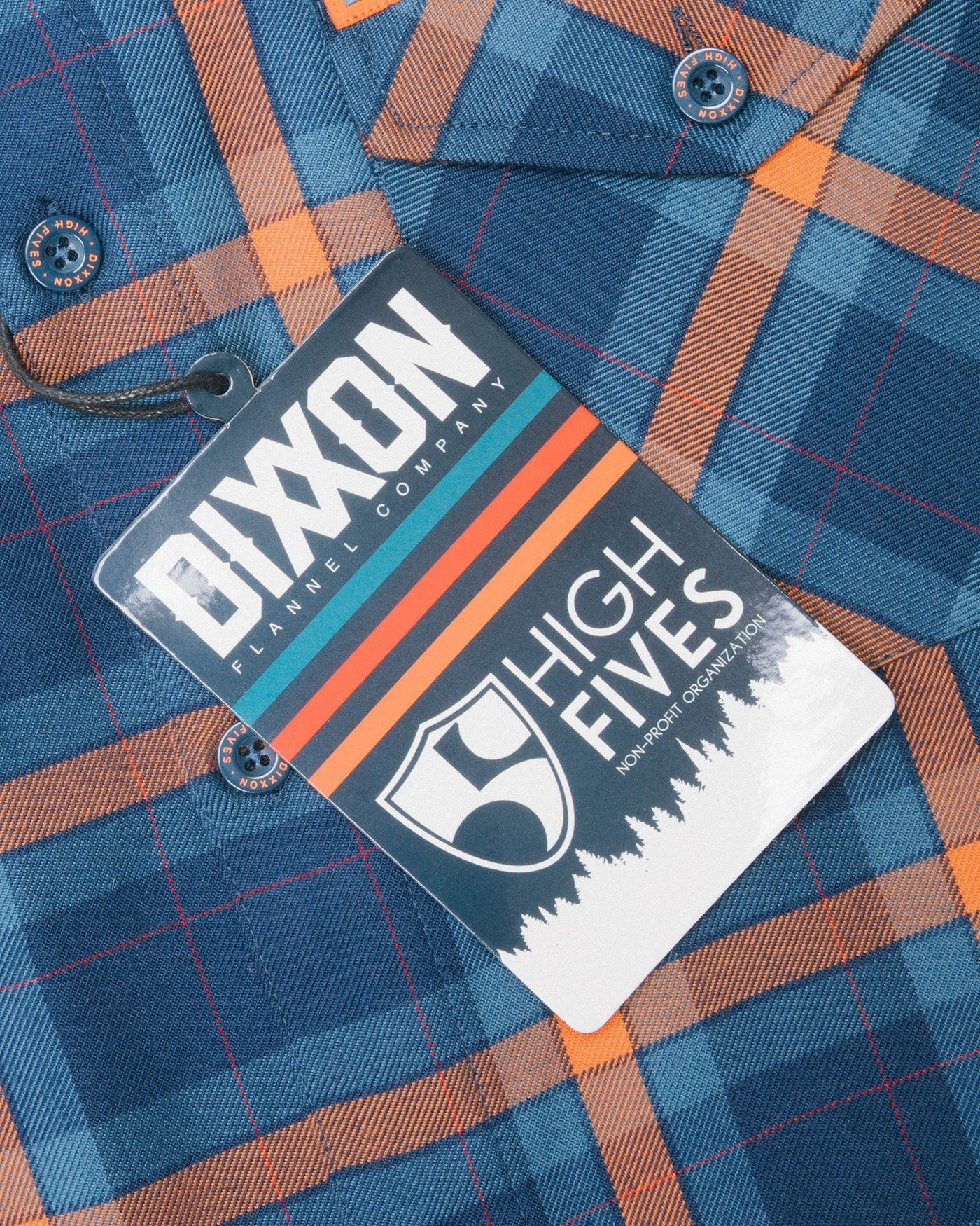 A portion of High Fives Flannel proceeds will be donated to the High Fives Foundation, a non-profit whose mission is to provide hope and resources to athletes from all walks of life. Supporting an incredible cause, the High Fives Flannel features an allover blue, orange, and red plaid pattern that offers an eye-catching design, while our signature D-Tech™ blend provides the comfort of soft to the touch flannel. Constructed to be breathable for the performance you demand, yet durable for the rugged lifestyle