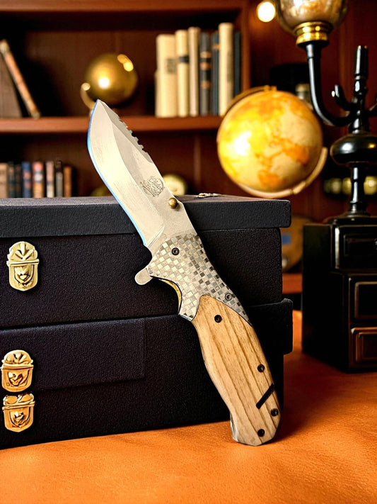 Defender Folding Pocket Knife
