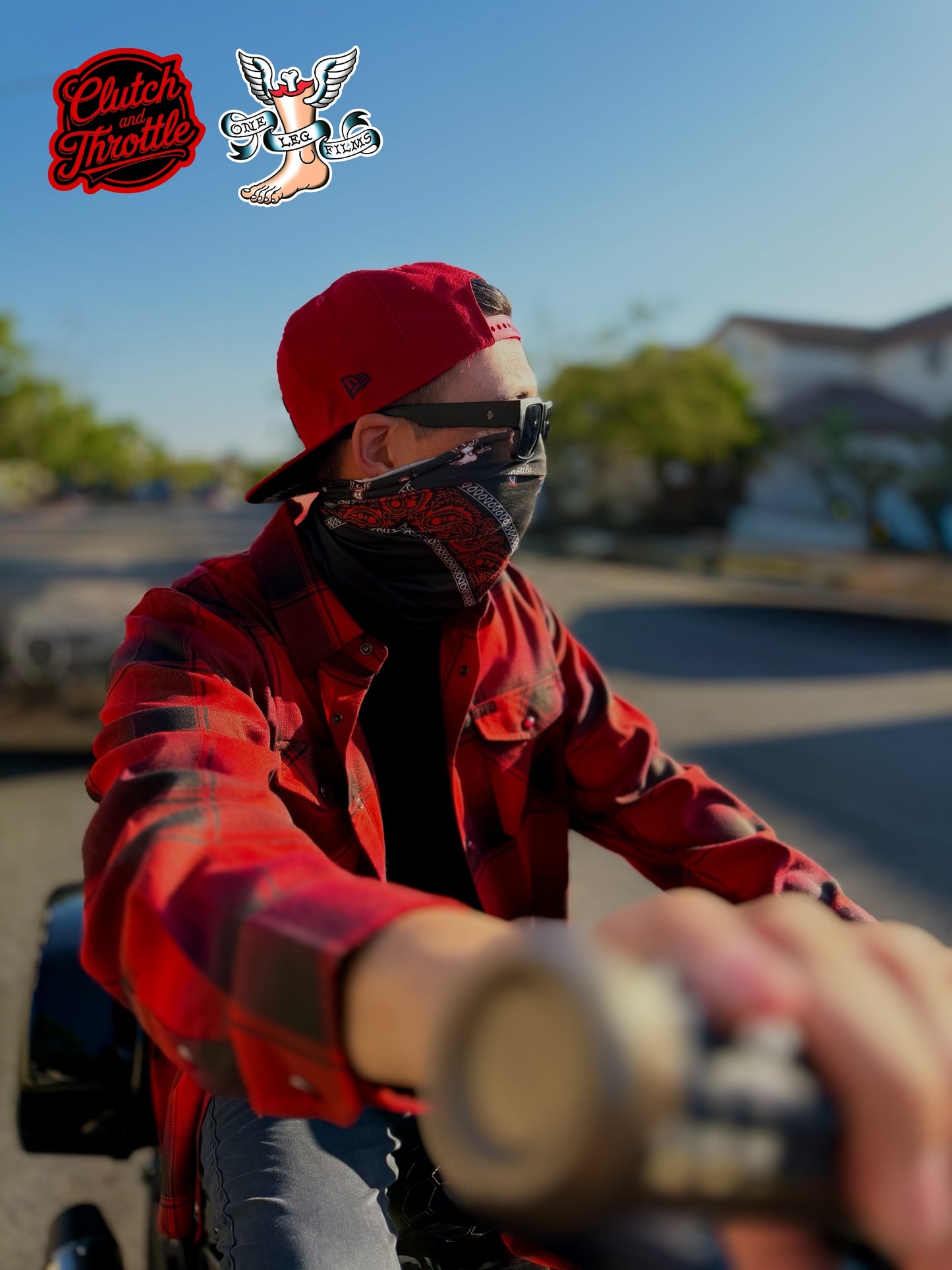 One Leg Films Paisley Neck Gaiter (Black/Red)