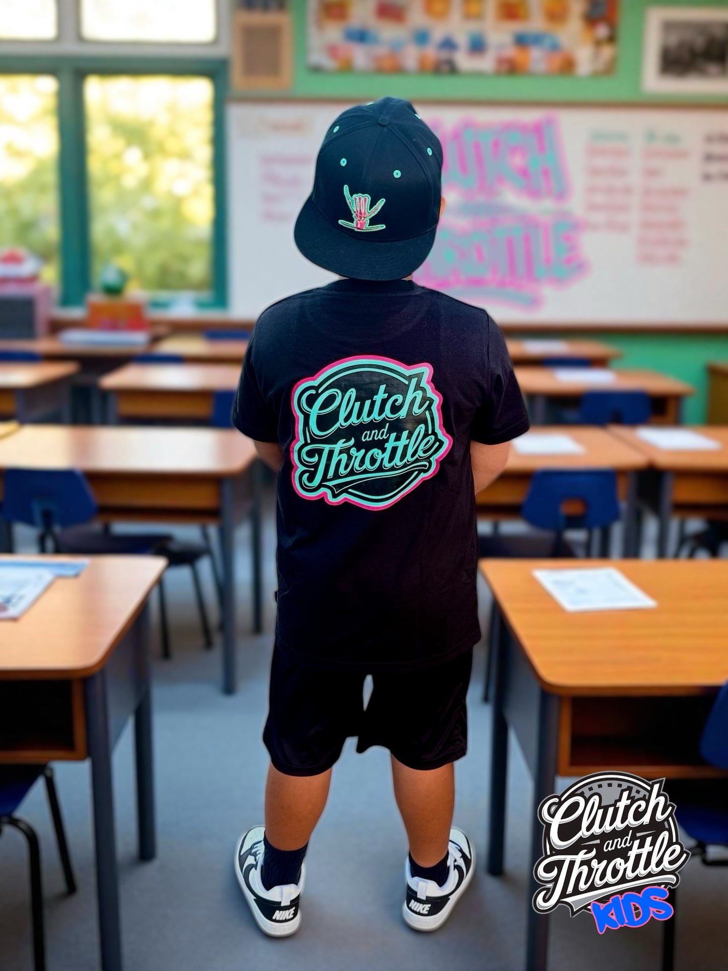 Youth OG Crest Black T-Shirt (Nova)