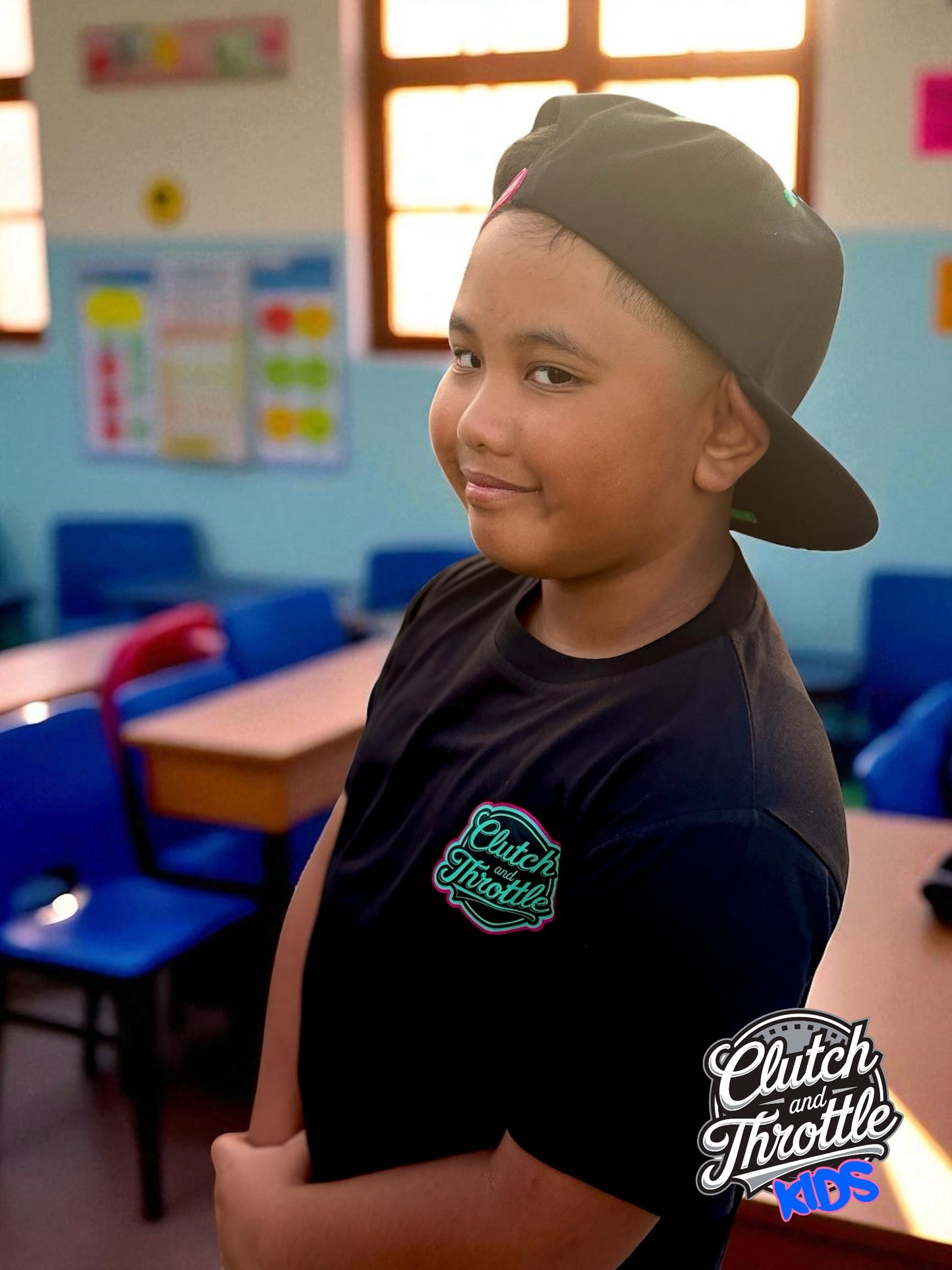 Youth OG Crest Black T-Shirt (Nova)