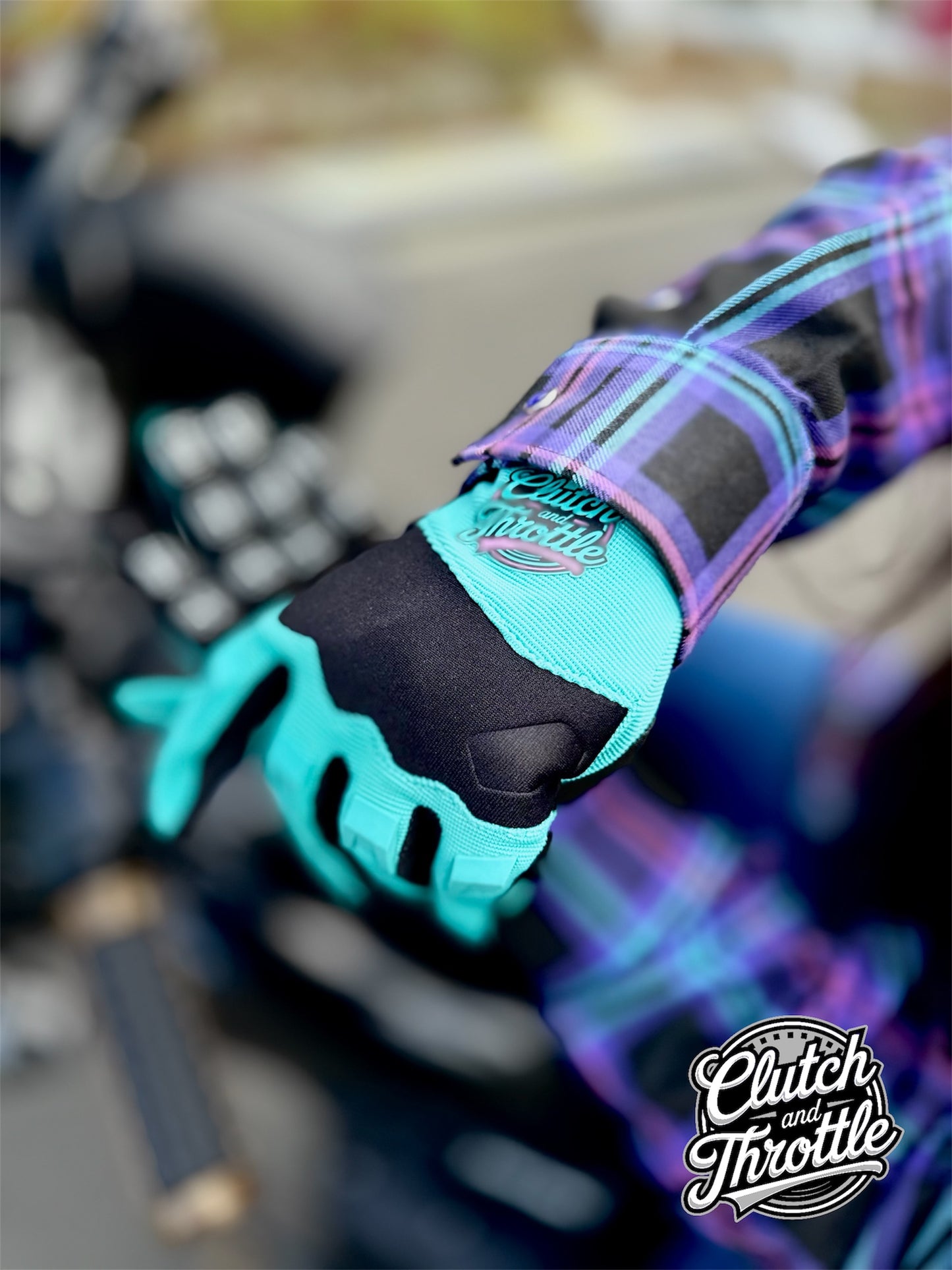OG Crest Motorcycle Gloves (Sky Blue)