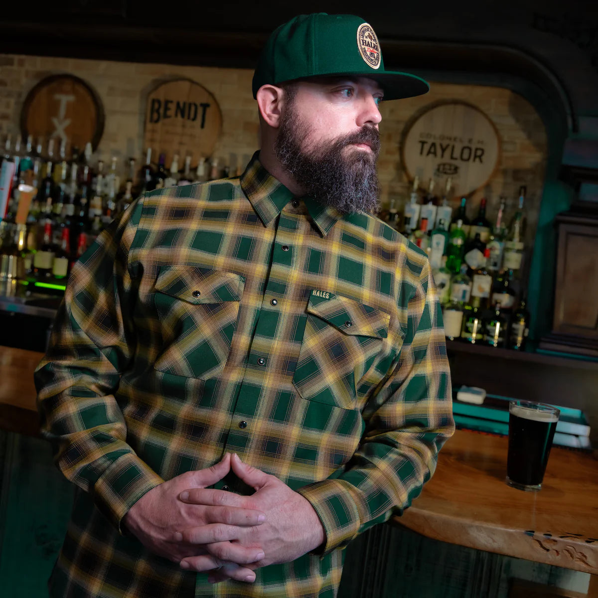 The Dubliner Men’s Flannel is more than just a shirt—it’s a tribute to the rich legacy of Guinness. Crafted with bold green and black tones, accented by fiery bright accents, this flannel channels the essence of Dublin’s iconic brew. Whether you’re raising a pint at the pub or just embracing the boldness of life, this flannel’s deep colors and premium craftsmanship will have you standing out, just like the Guinness stout that inspired it.
