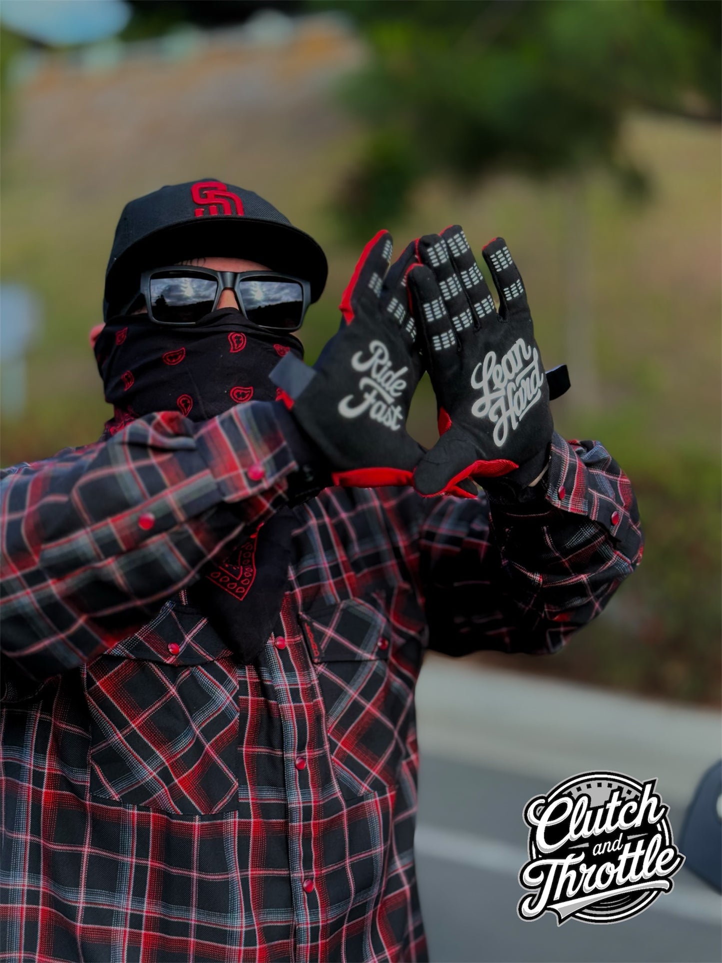 OG Crest Motorcycle Gloves (Red)