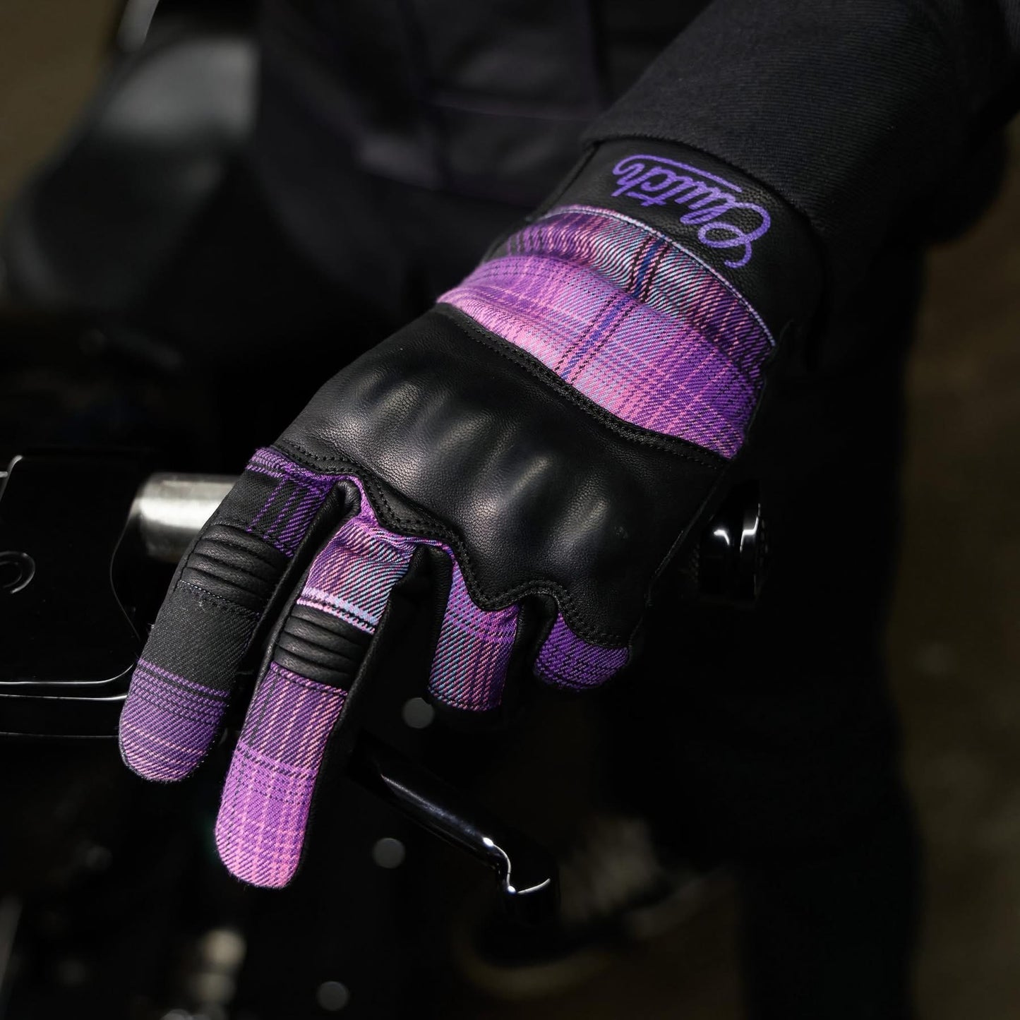 Custom Gloves Preorder ($49.99 Deposit)