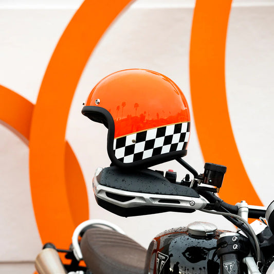 Bonanza Helmet “Competition Orange”