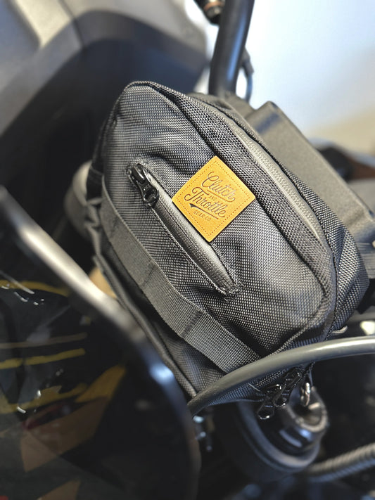 Modern Script Handlebar Bag