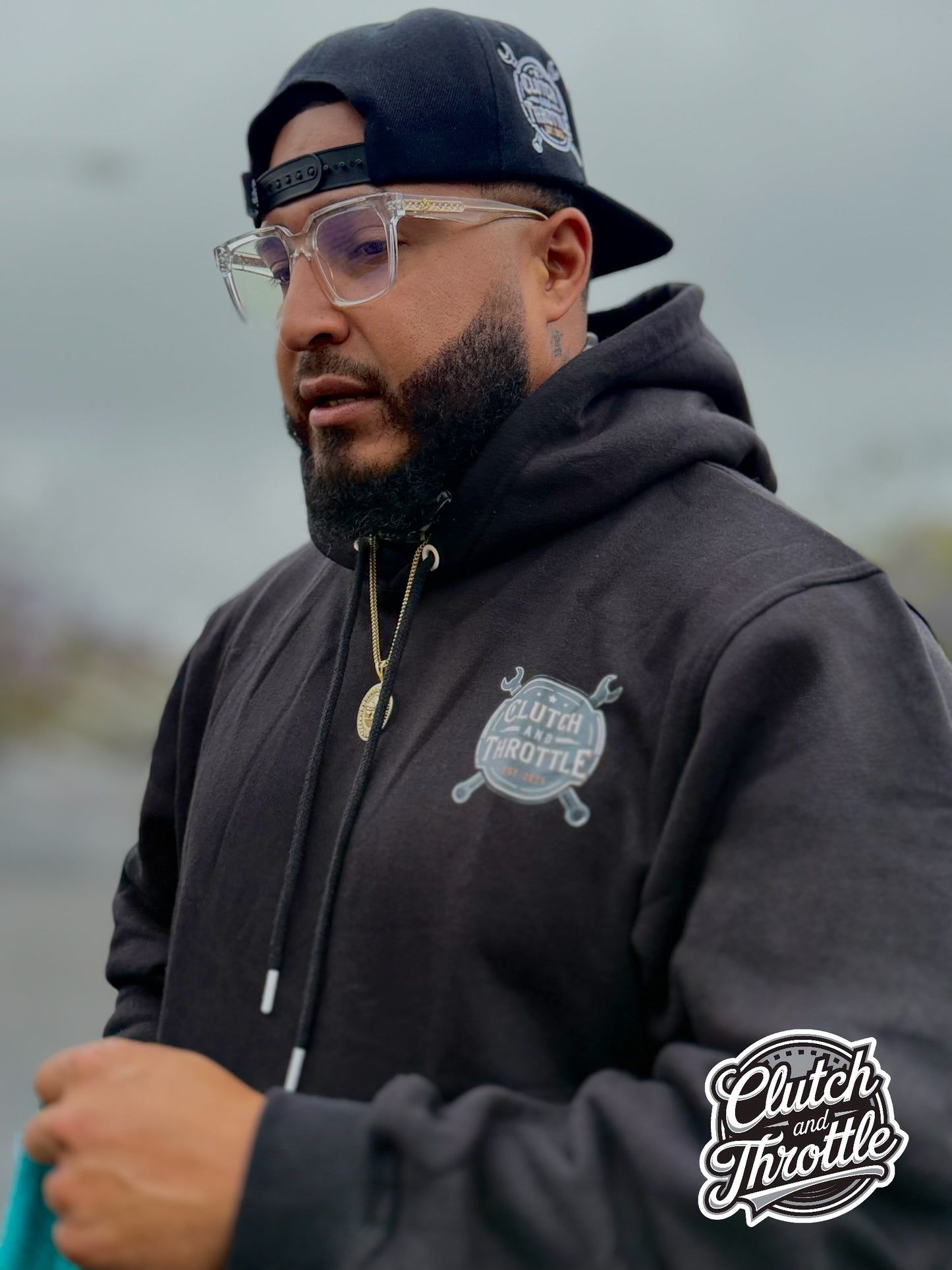 Wrench Crest Pullover Hoodie (Black)