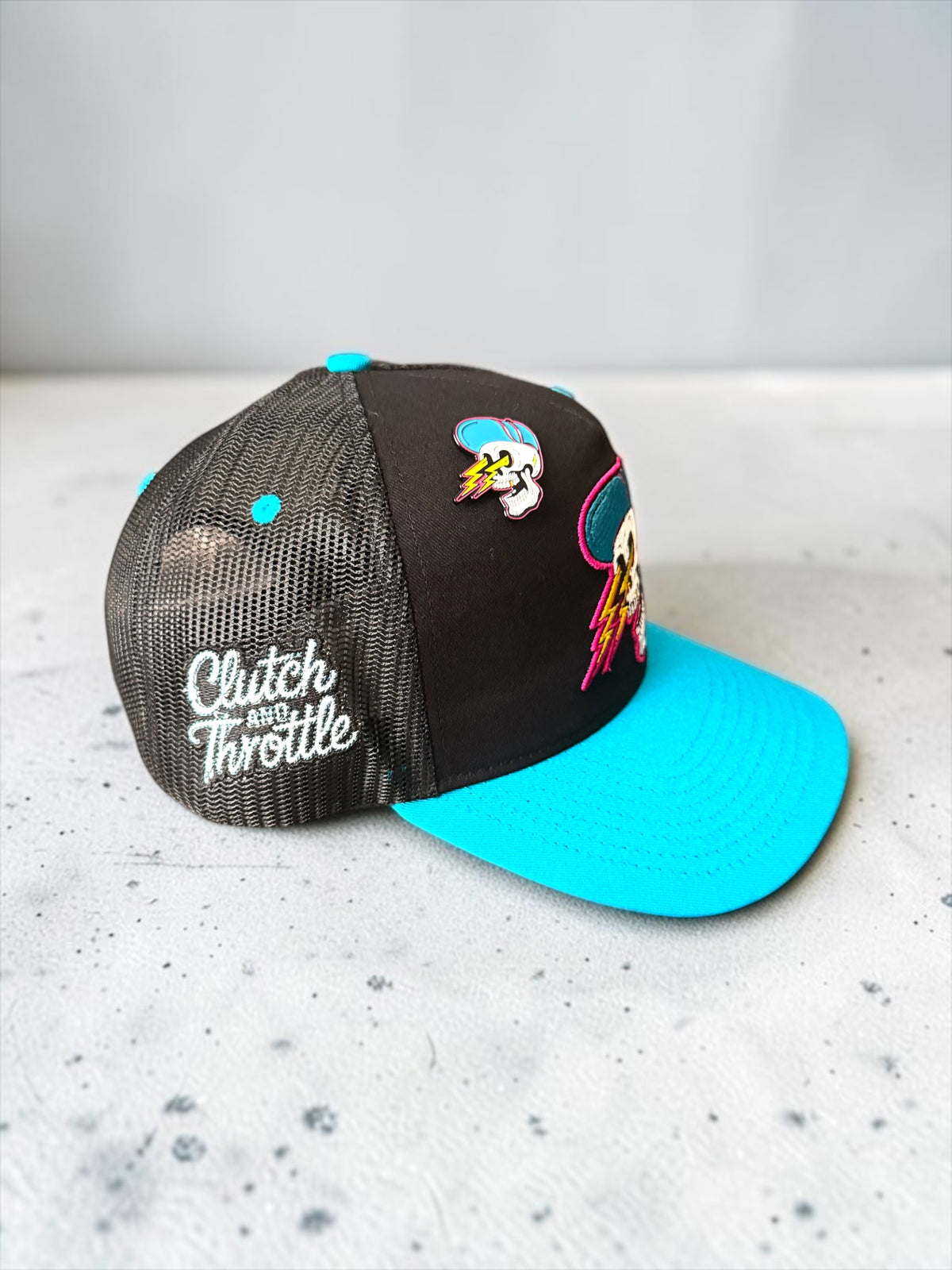 Elektric Bonehead Trucker