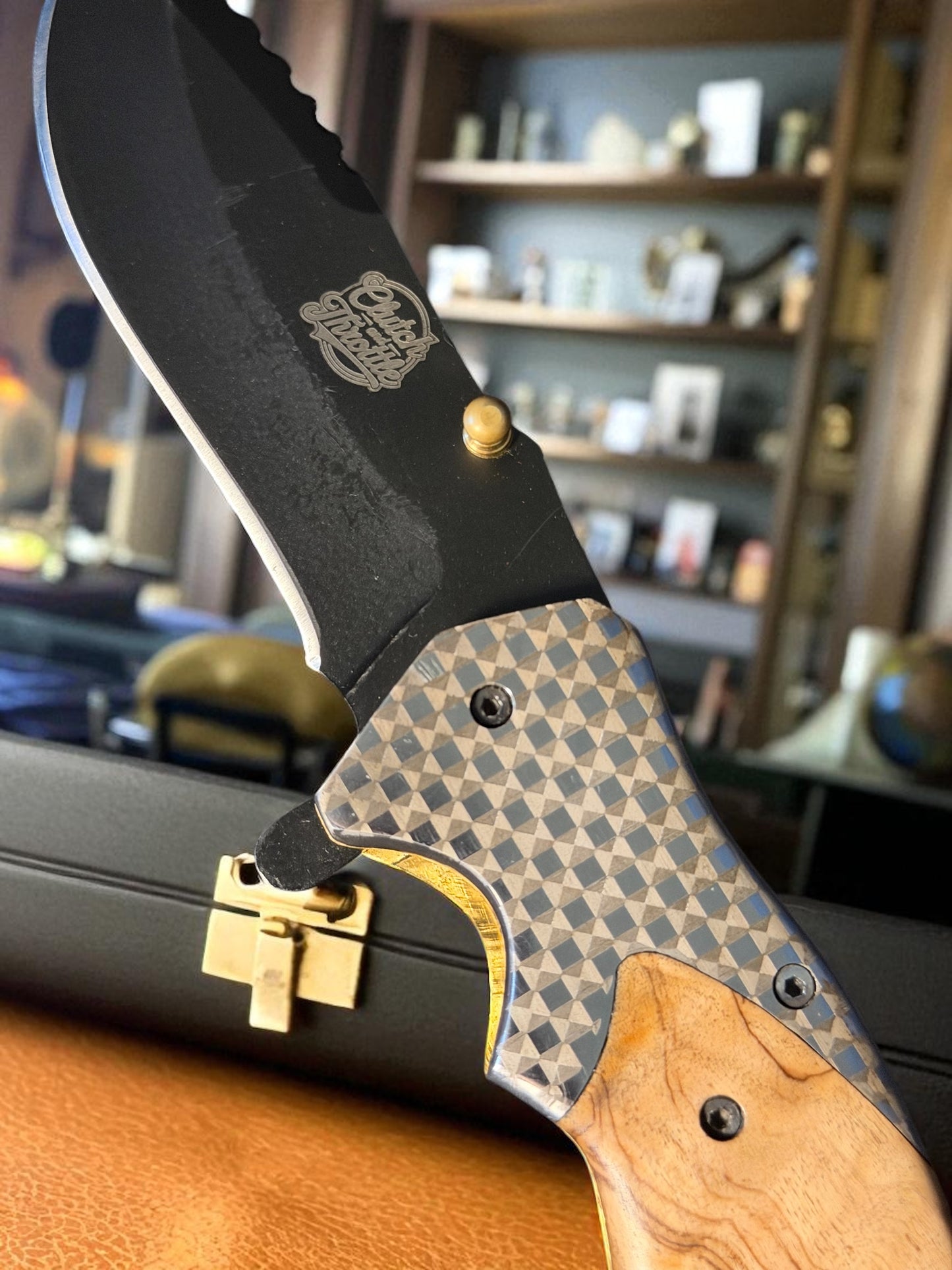 Defender Folding Pocket Knife