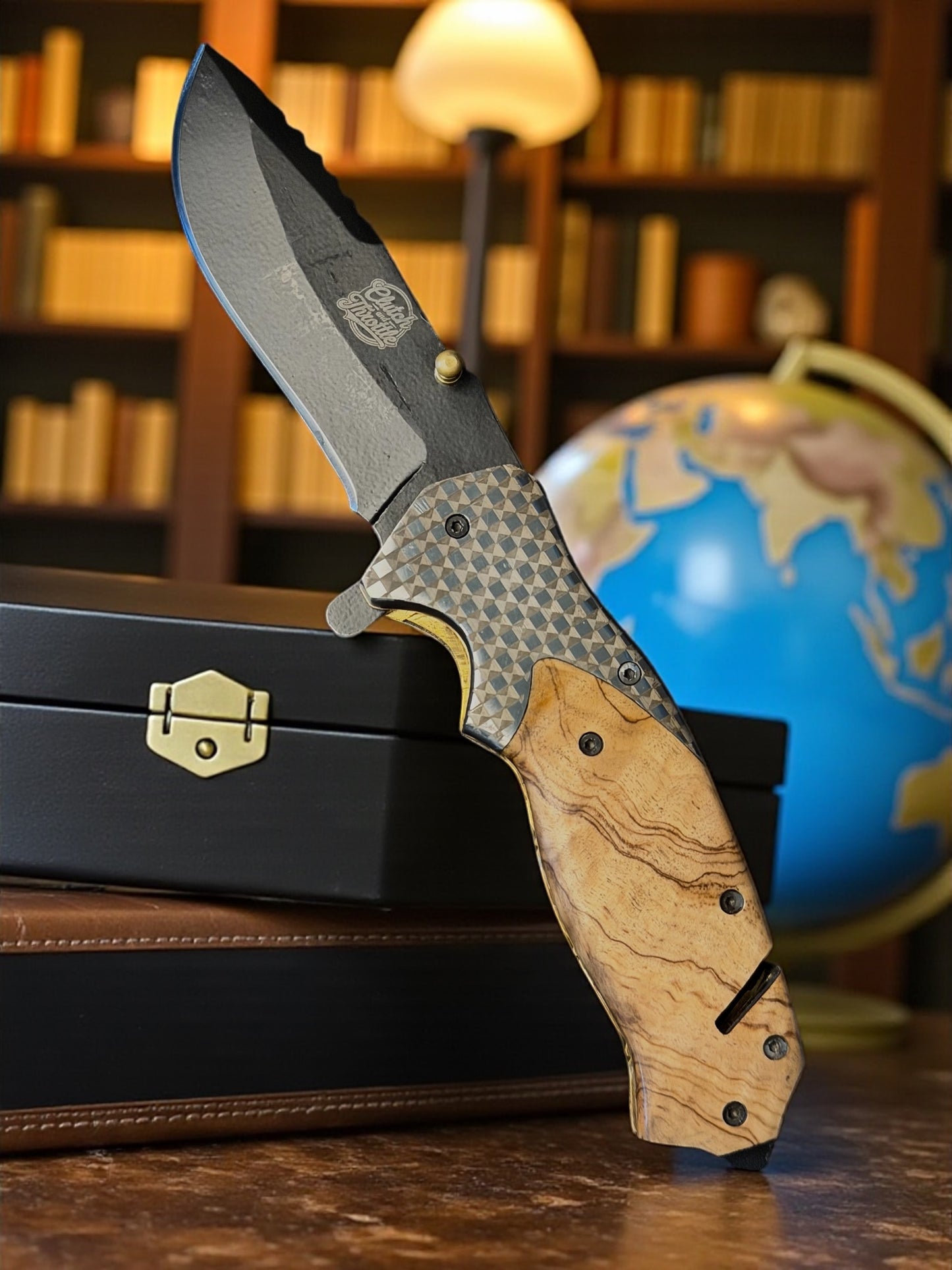 Defender Folding Pocket Knife