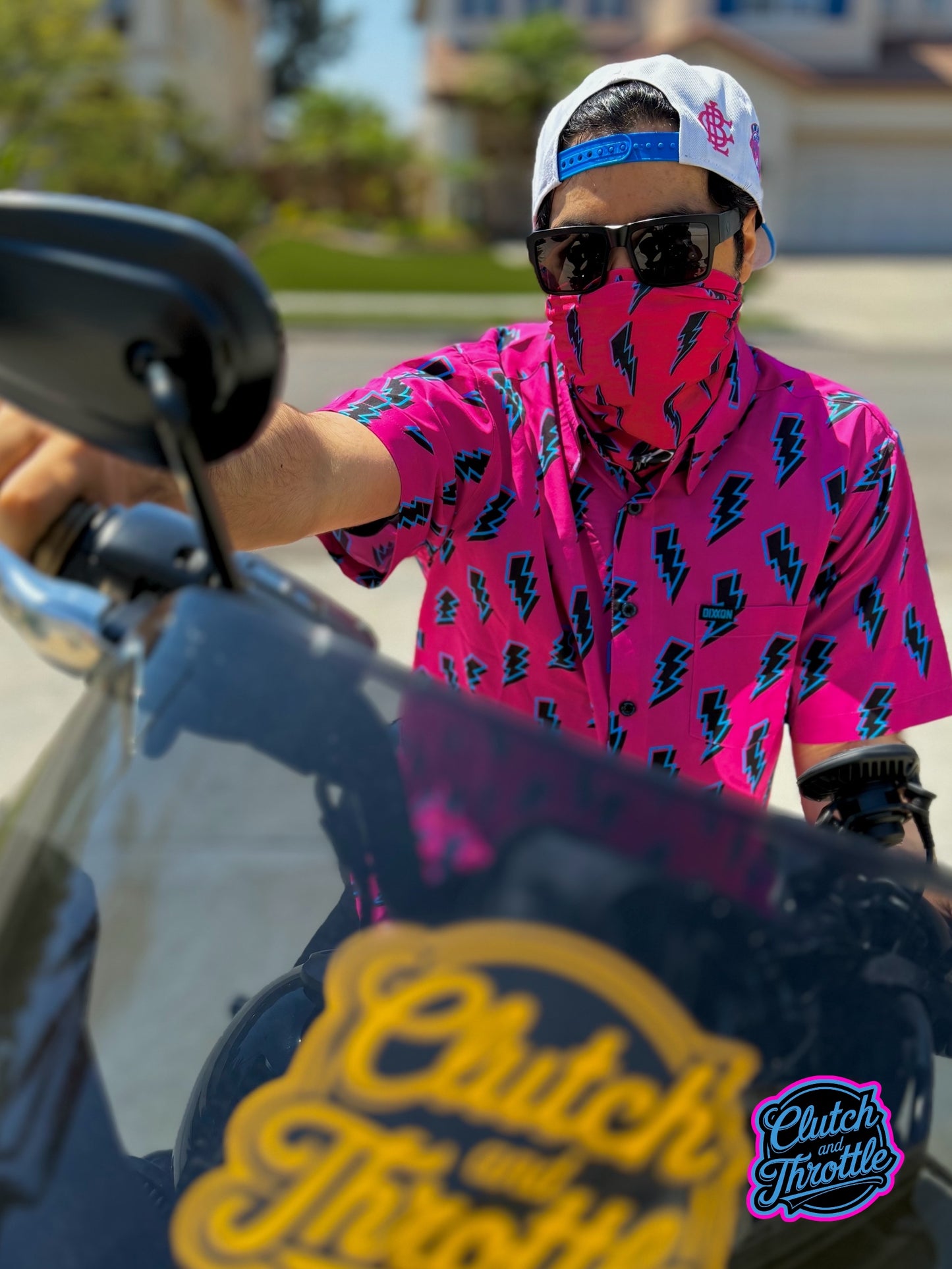 The Elektric Neck Gaiter (Hot Pink)